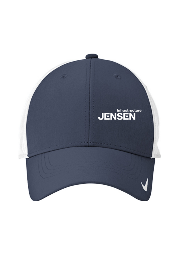 NIKE Dri-FIT Legacy Cap